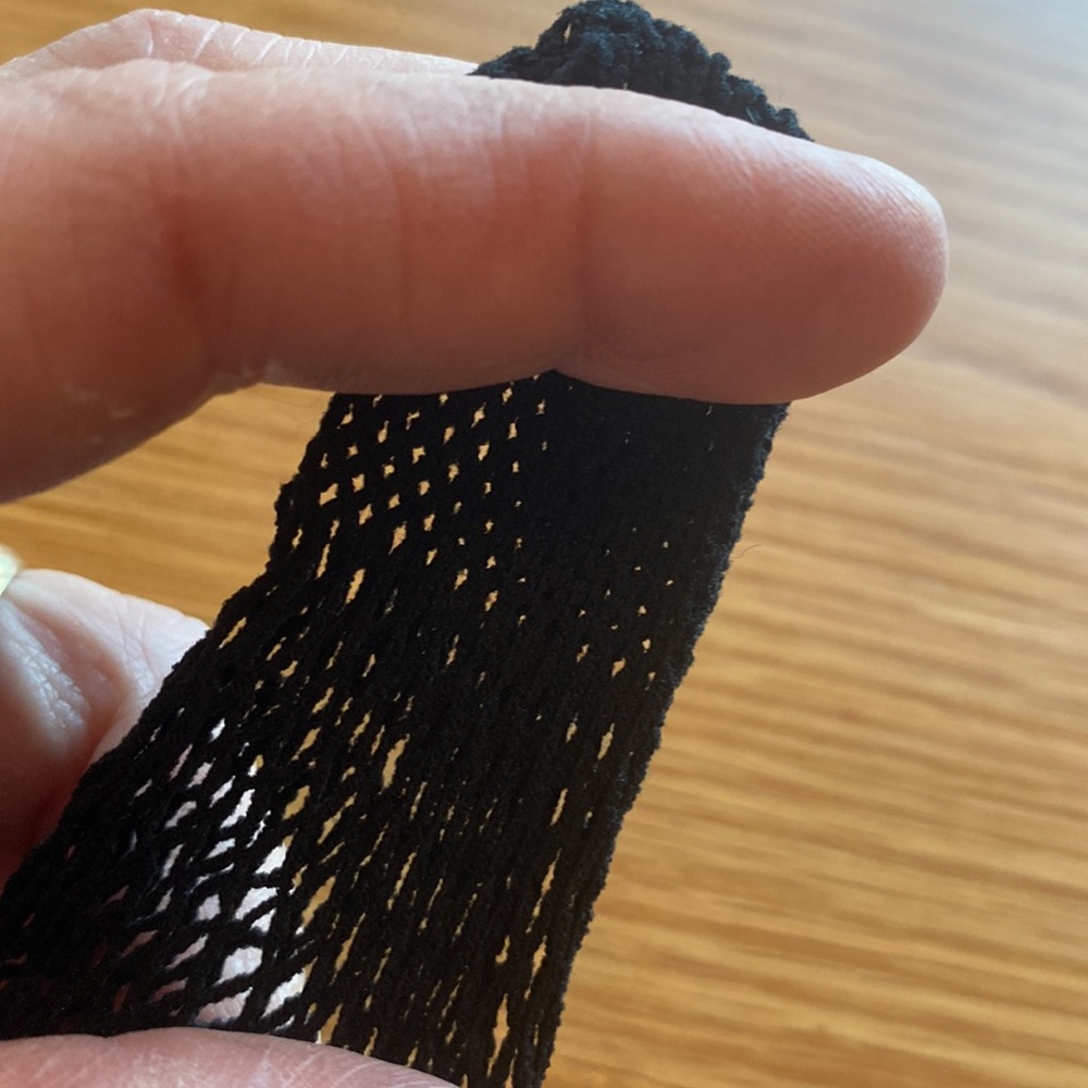 BLACK FISHNET TIGHTS - Picture 3 of 3